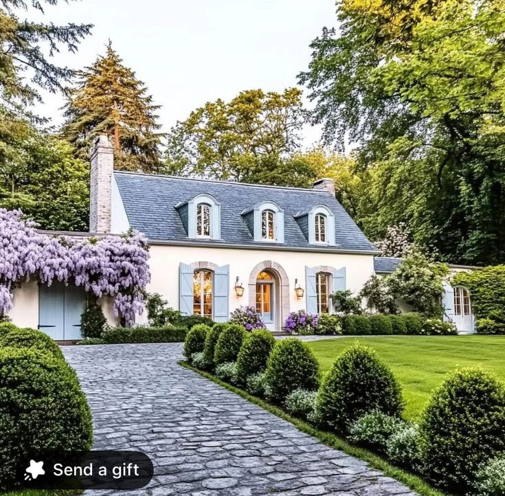 dream home curb appeal