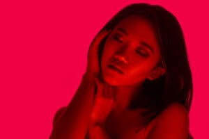 younger skin red light therpy